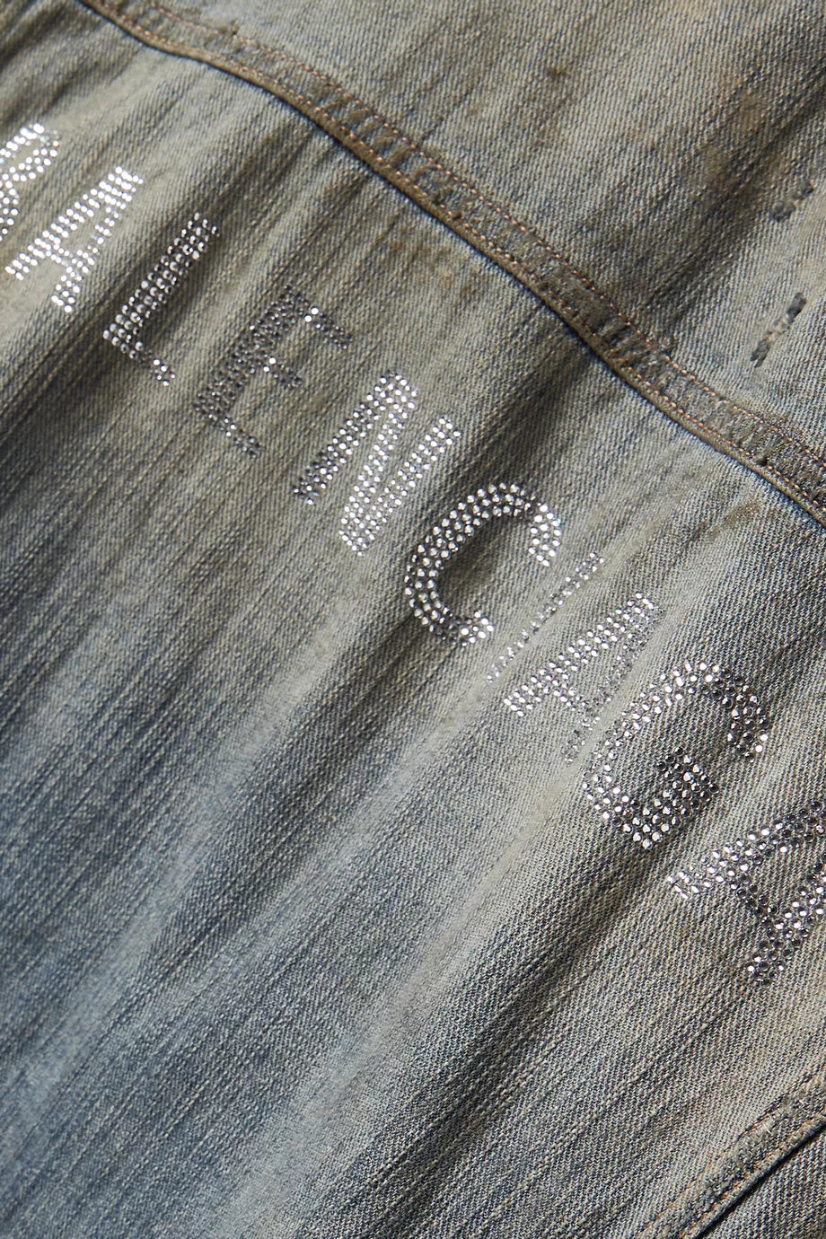 Jaqueta Balenciaga Distressed Jeans