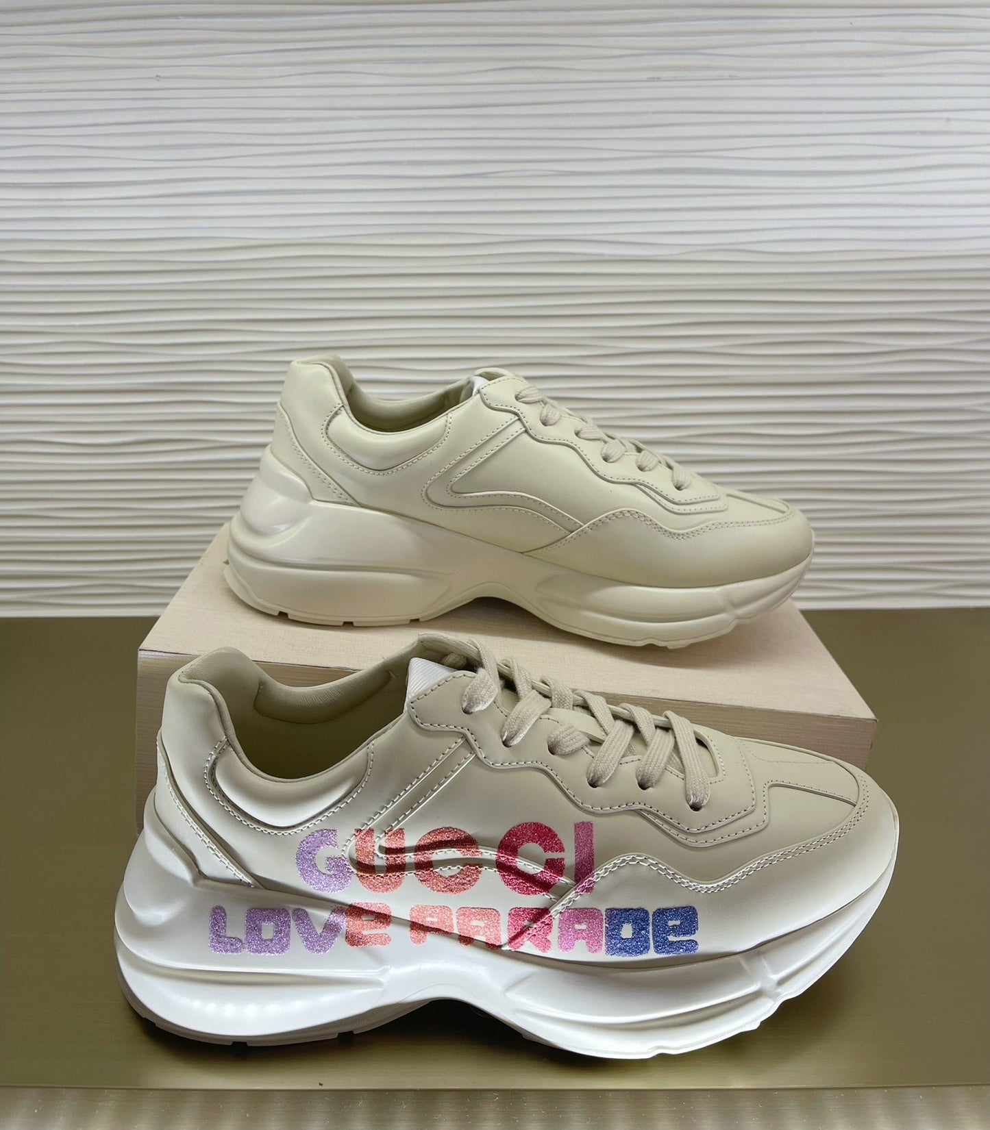 Gucci Rython GG Off White Love Parade