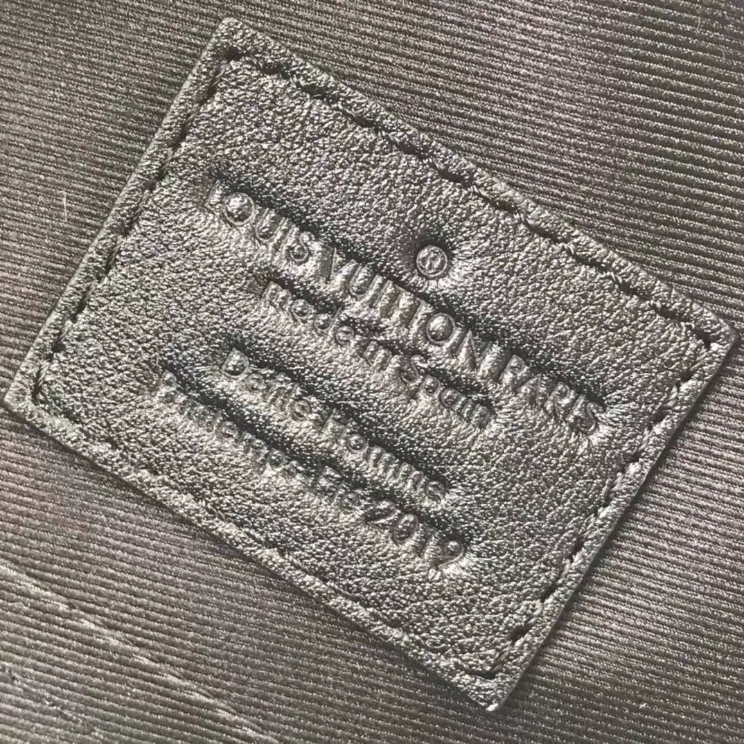 Bag Lv Vertical Soft Trunk Monogram Black