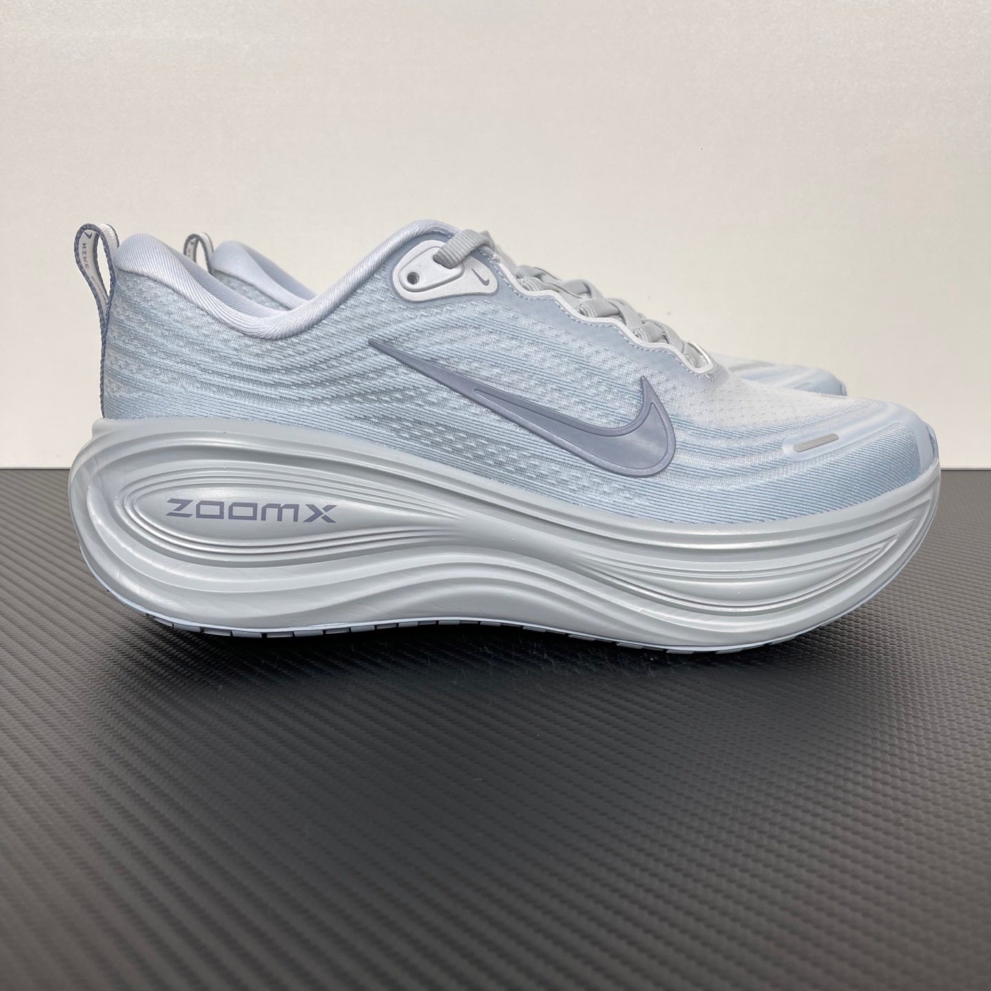 Nike Vomero 18 - Wolf Grey