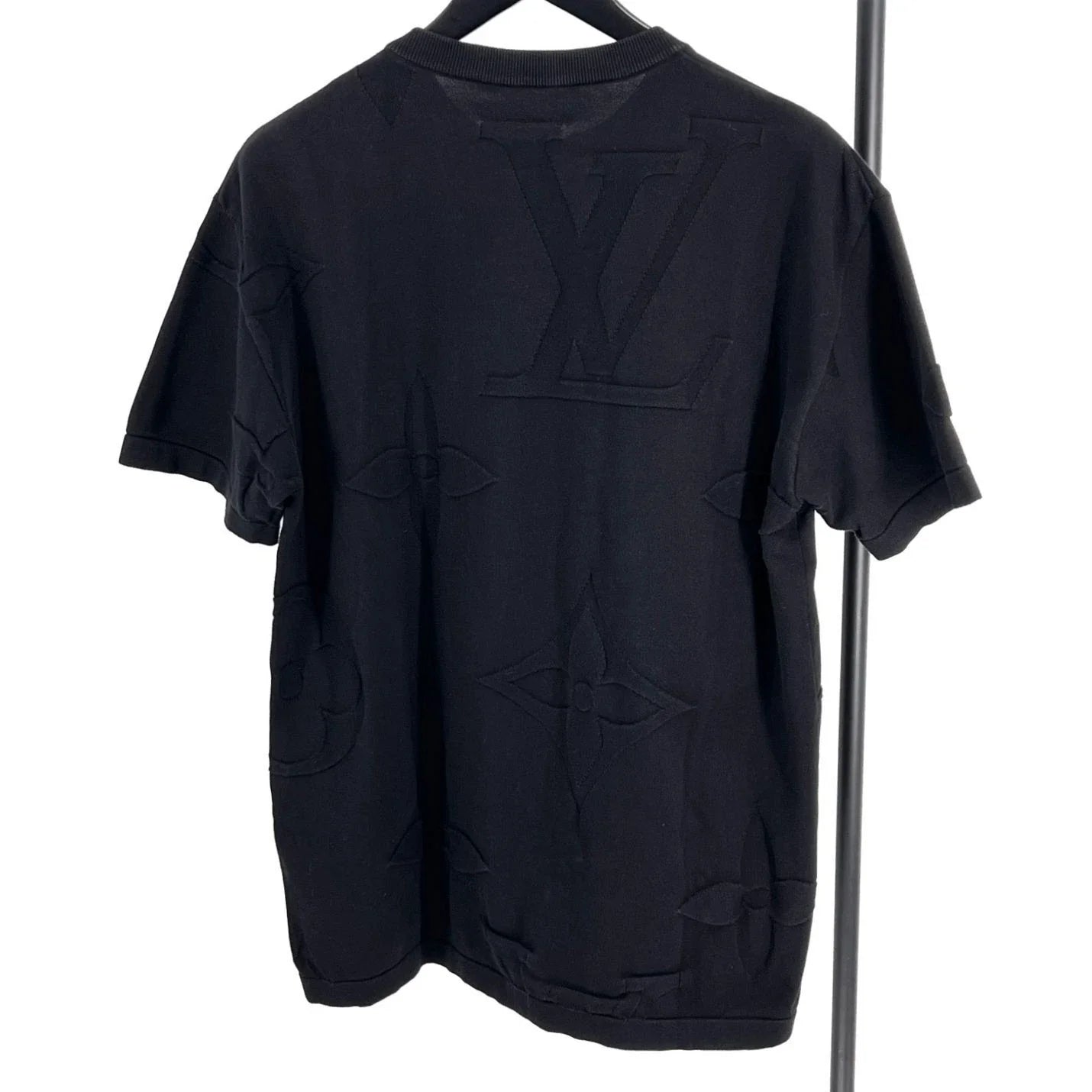 Camiseta Louis Vuitton Black Relevo Monogram