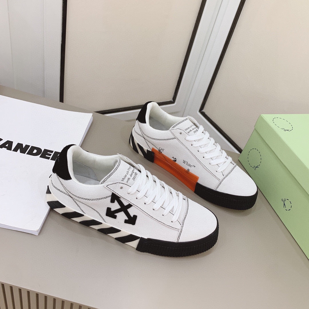 Off-White Vulcanized White Low Top Sneakers canvas