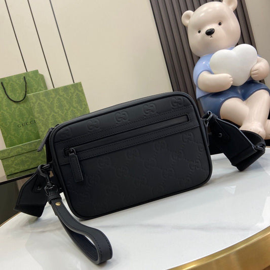 Bag Gucci GG Rubber Effect Crossbody Bag Black