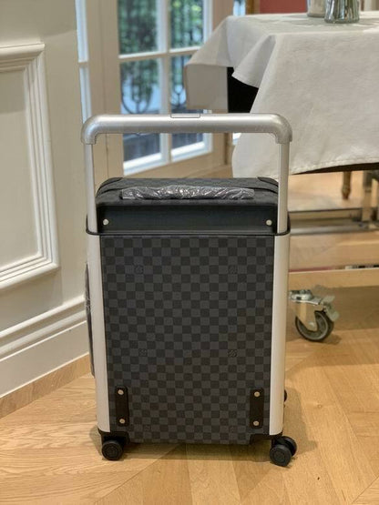 Mala LV