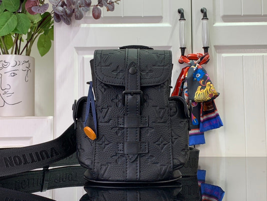 Bag Lv Nano Christopher Taurillon Monogram