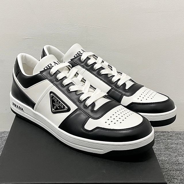Prada Downtown Low Top Sneakers Logo Black