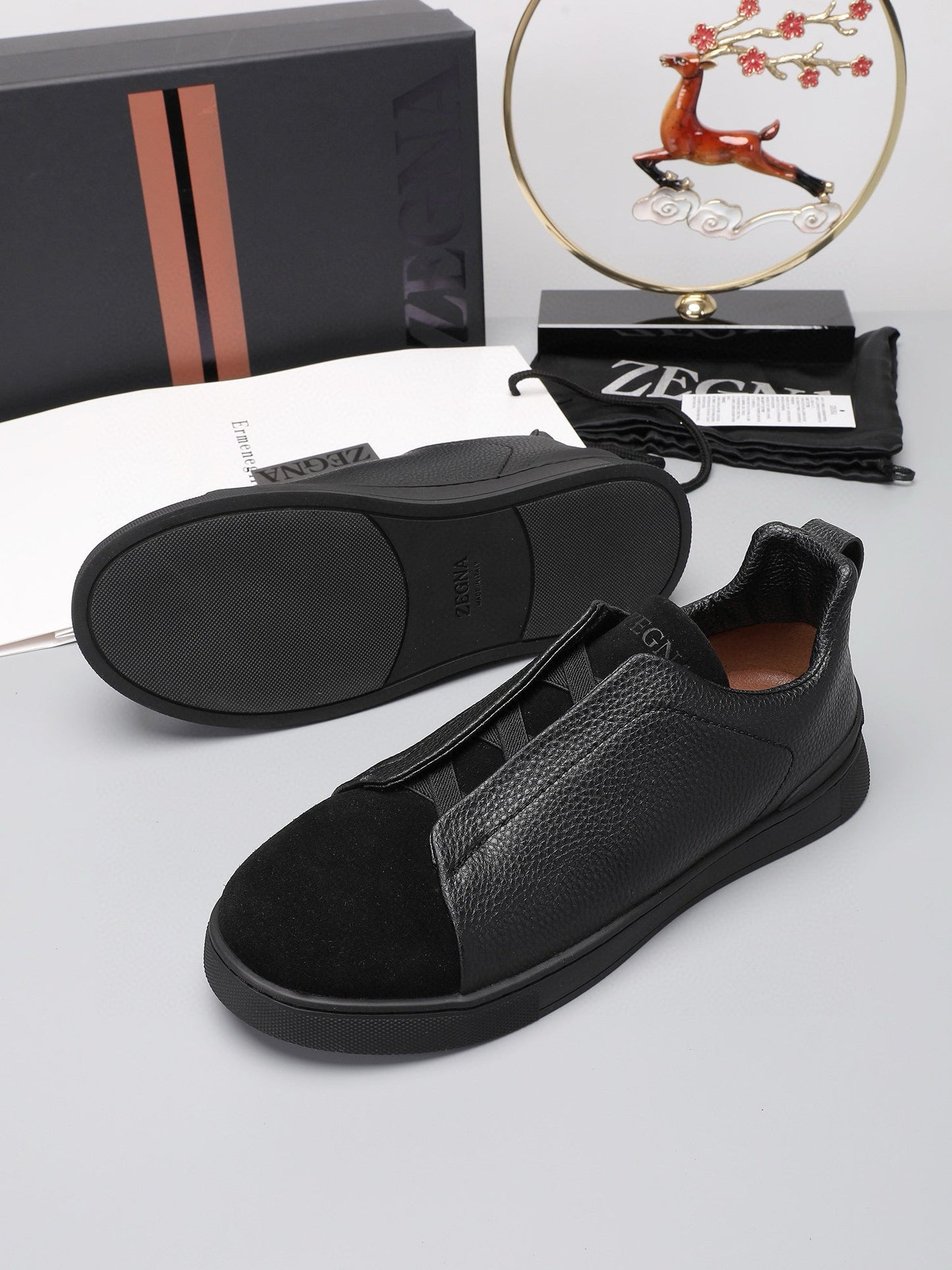 Tênis Zegna Triple Stitch Suede Sneakers All Black
