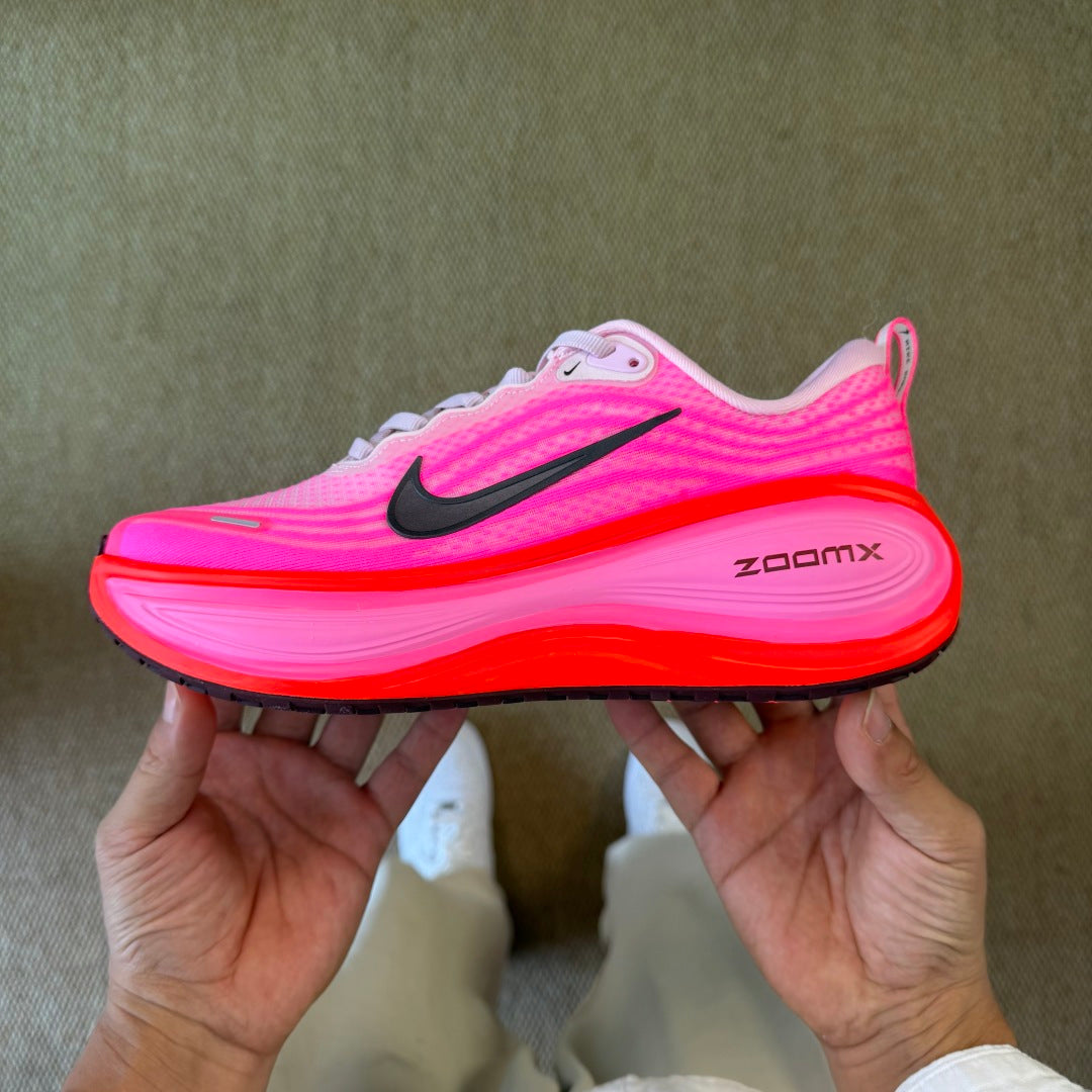Nike Air Zoom Vomero 18 - Hyper Pink
