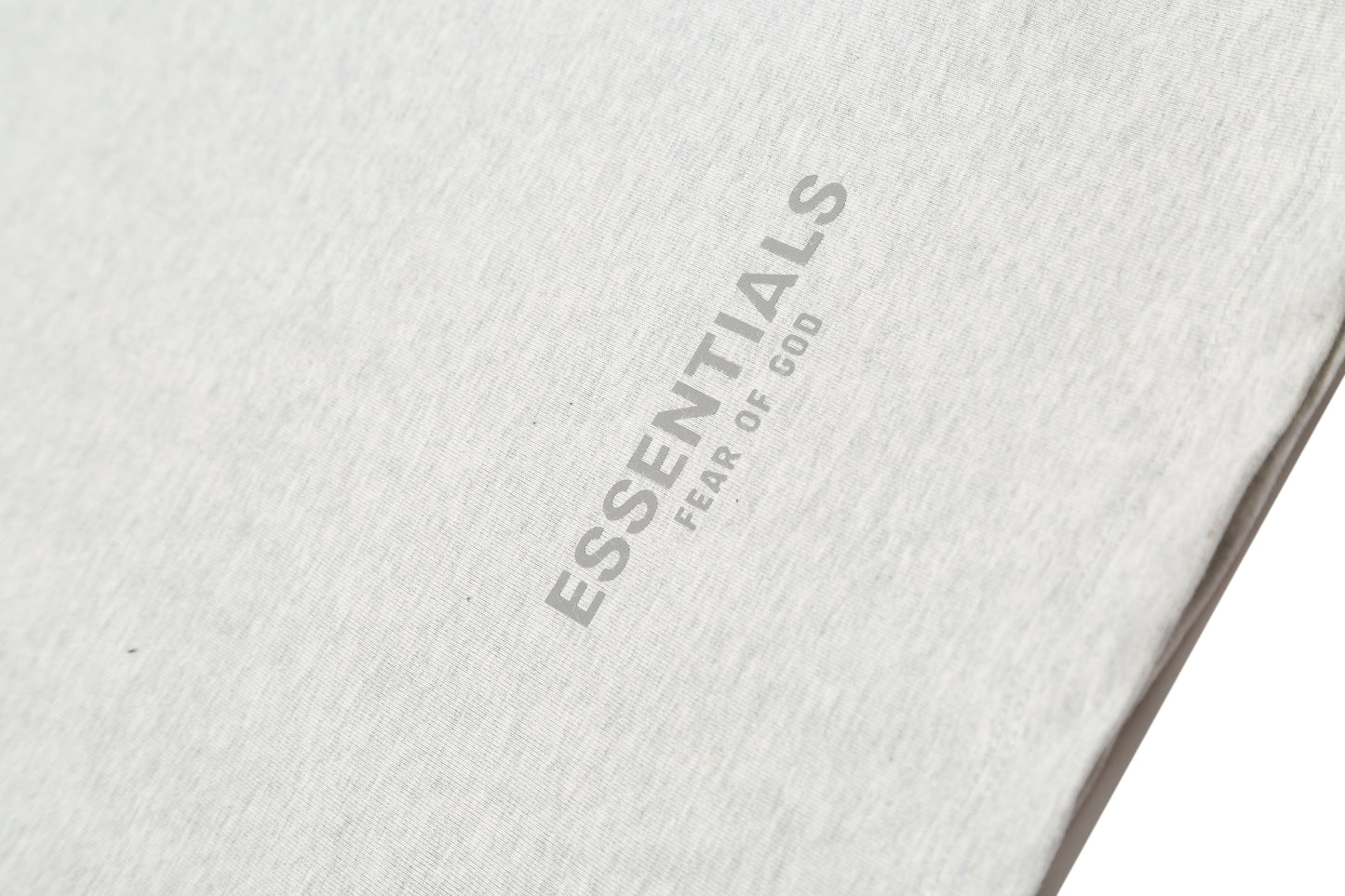 Camiseta Fear Of God Essentials