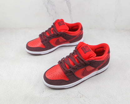 Nike SB Dunk Low Cherry