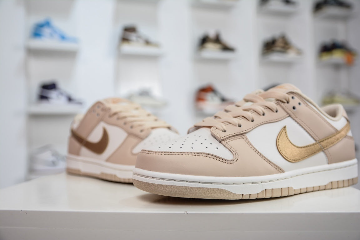 Nike Dunk Metallic Gold