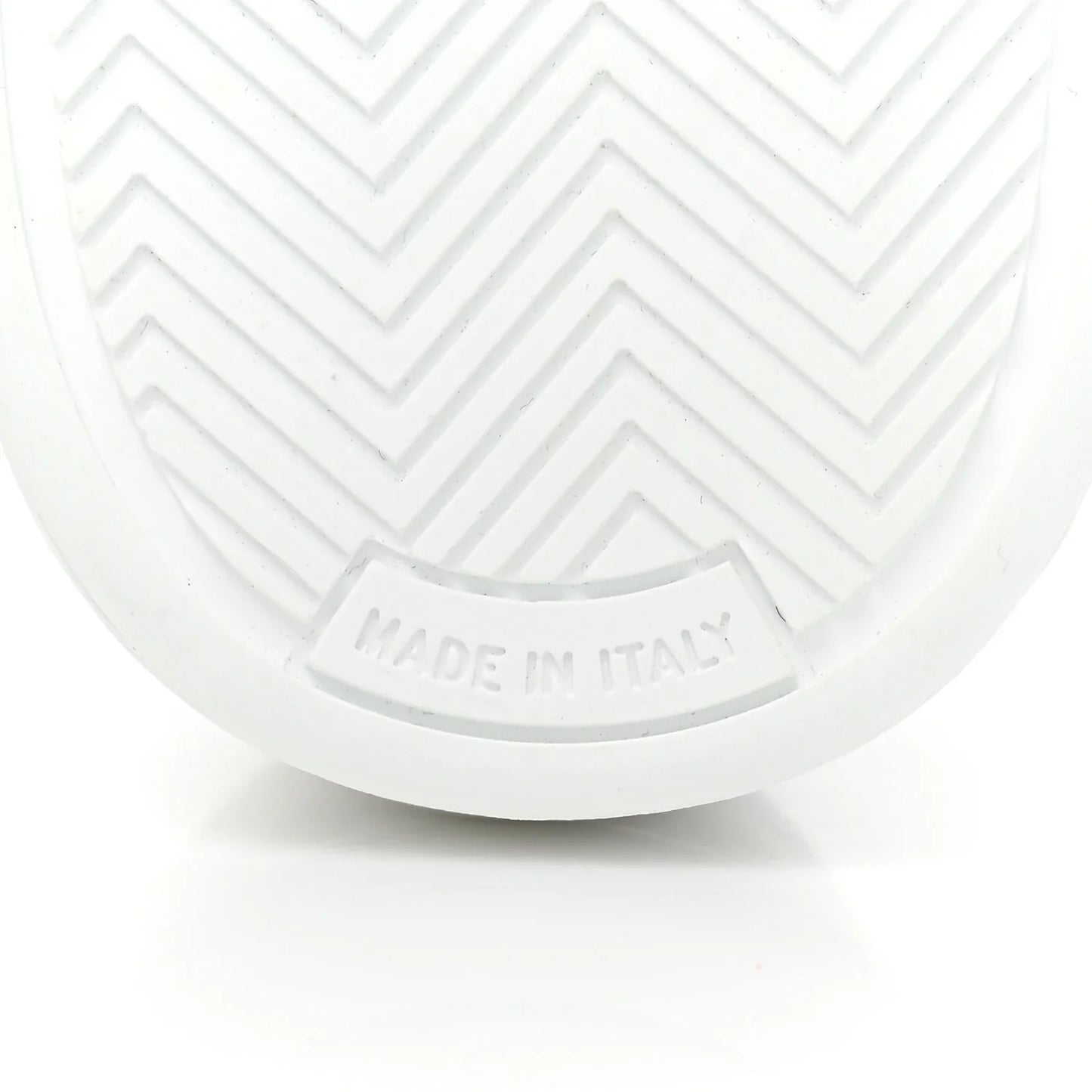 Tenis Chanel Interlocking CC Logo