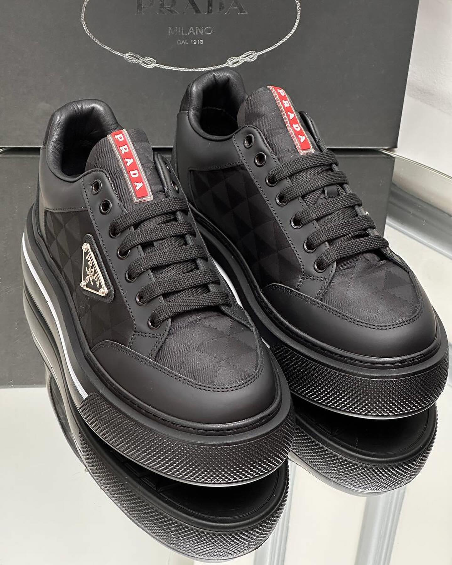Tênis Prada Low Top Black Monogram