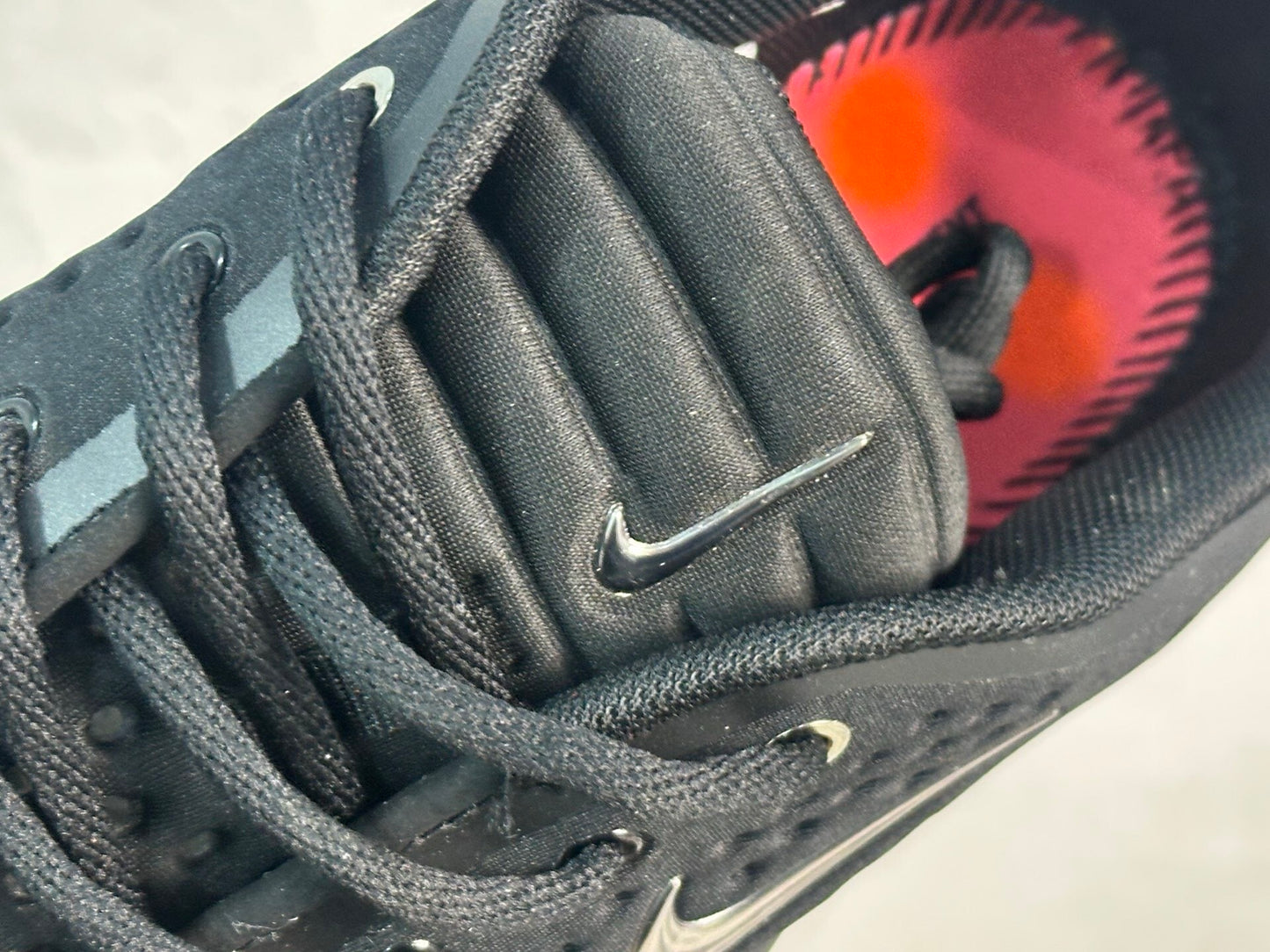 Tênis Nike Mind 002 Black Chrome