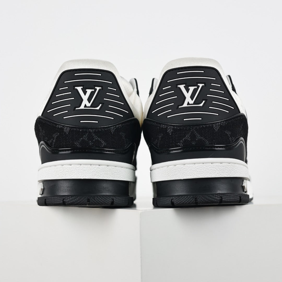 Louis Vuitton Trainer Black Denin