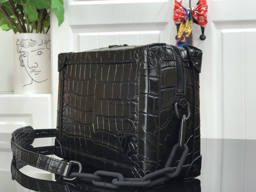 Bag Lv Alligator Mini Soft Trunk Black