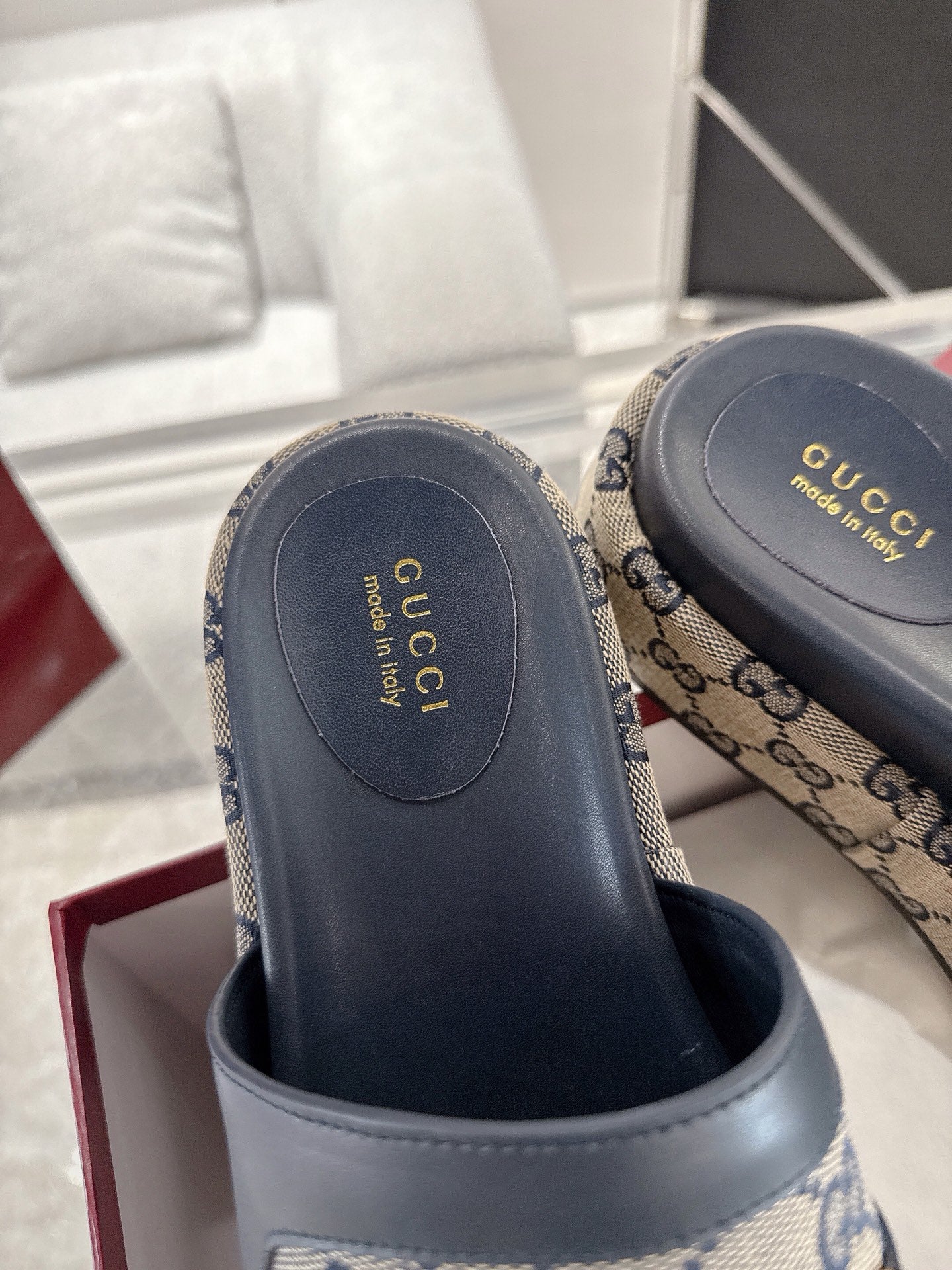 Chinelo Gucci Big D Half Horseclip Thick Bottom