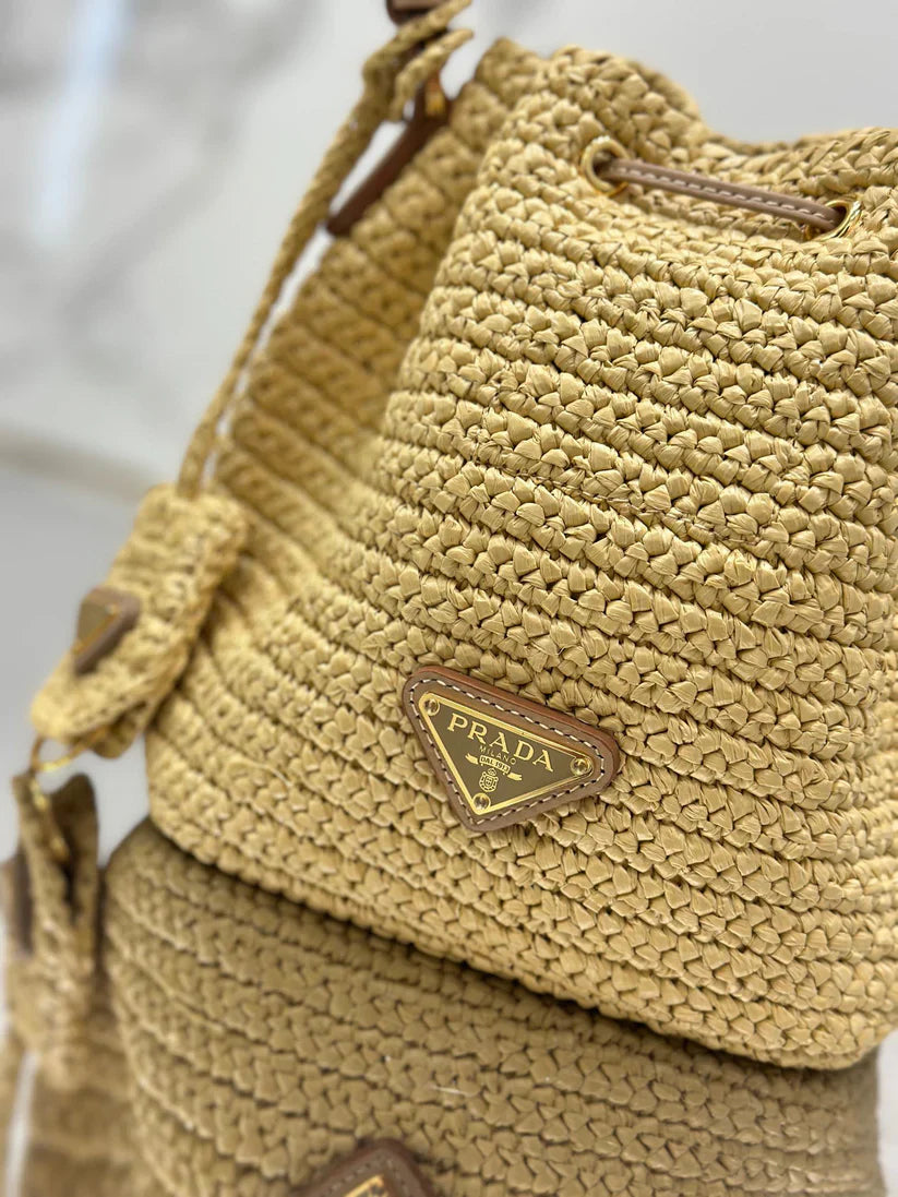 Bolsa Prada Crochet Mini Bucket Bag