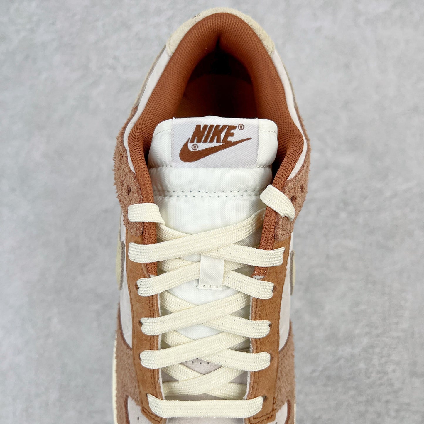 Nike Dunk Low Medium Curry