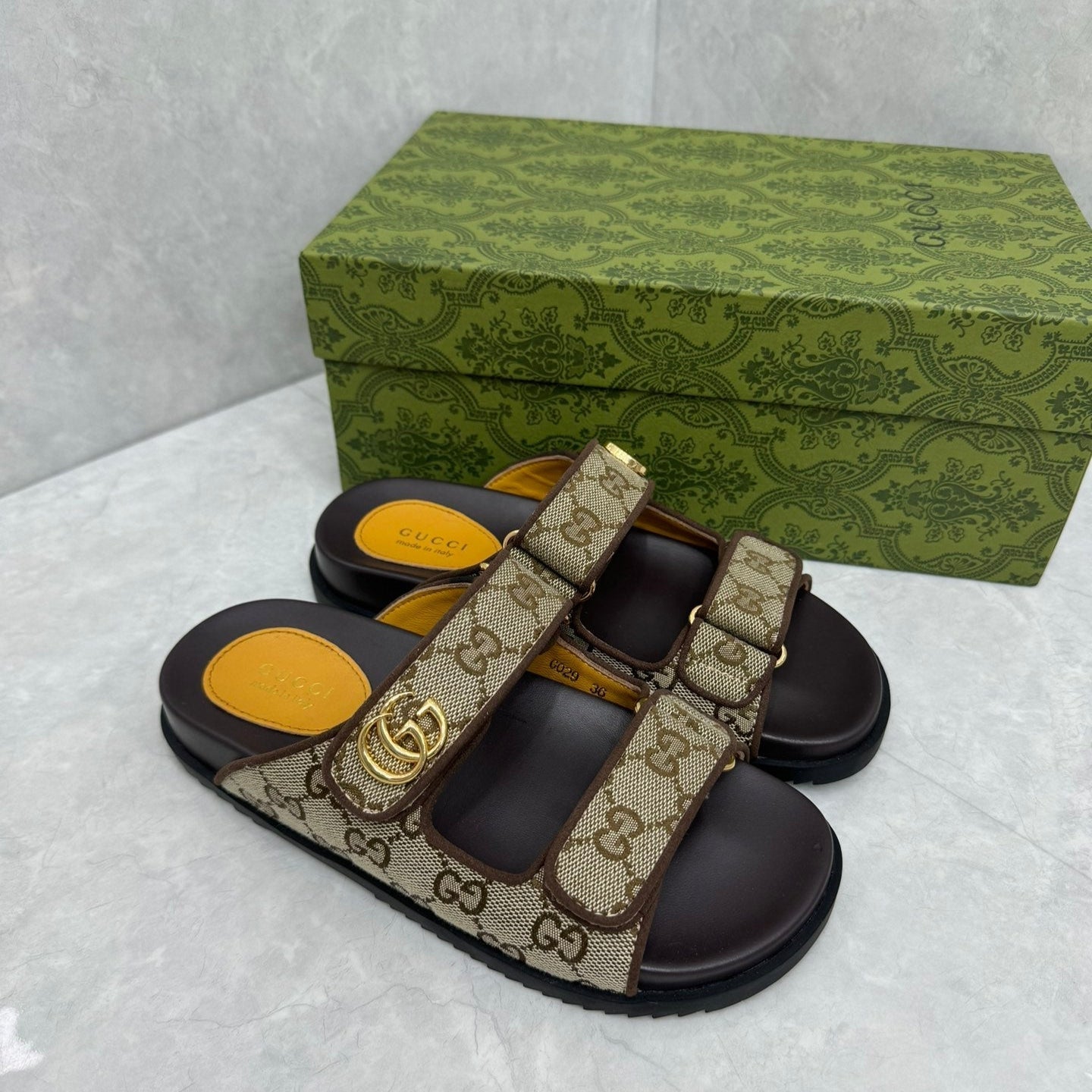 Sandalia GUCCI GG Slider com Double Bege Black