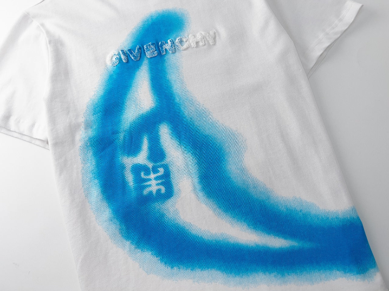 Camiseta Givenchy