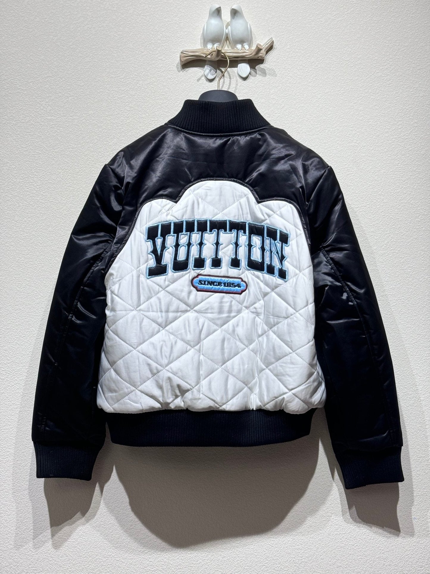 JAQUETA LOUIS VUITTON VARSITY BOOM