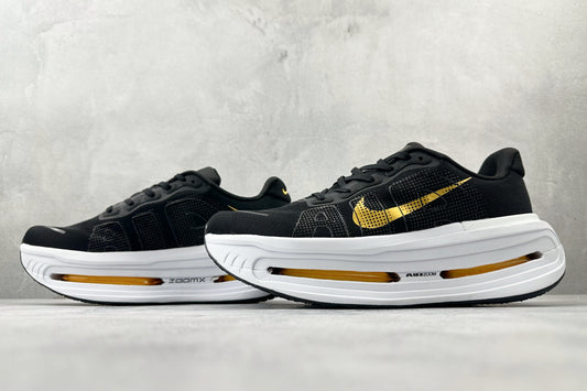 Nike Vomero Premium "Black & Gold"