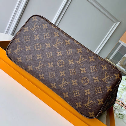 Neverfull MM Monogram Canvas Beige