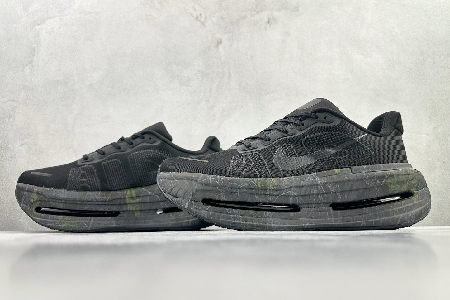 Nike Vomero Premium "Black Full"