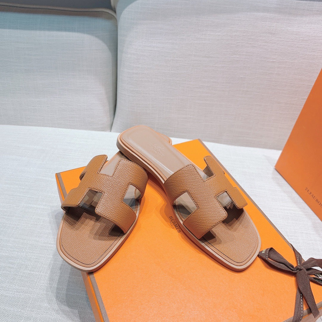 Hermes Oran Sandal Gold Box Calfskin Leathe
