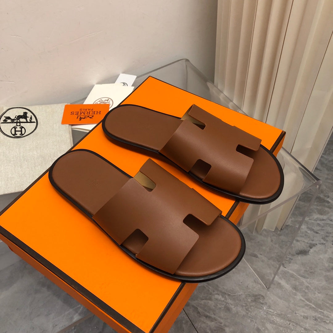 Hermes Izmir Sandal Gold Smooth Calfskin Leather (Pronta Entrega)Tamanho 43