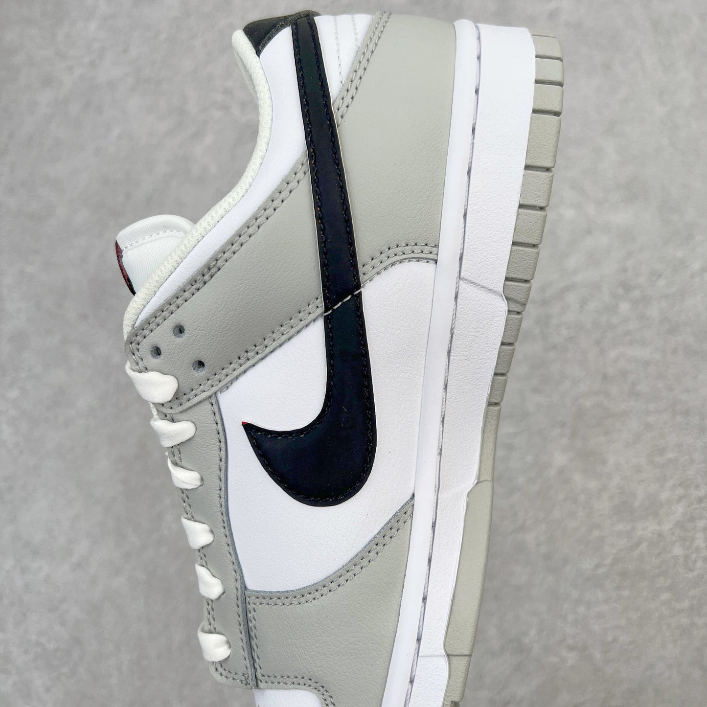 Nike Dunk Low Smoke Grey Fog