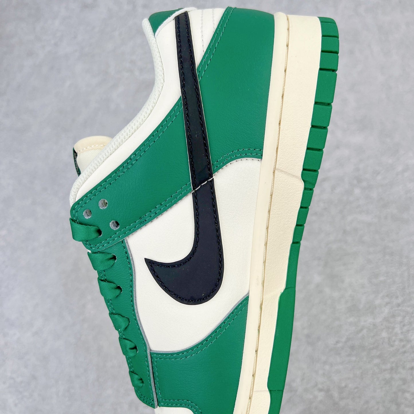 Nike Dunk Low SE Loterry