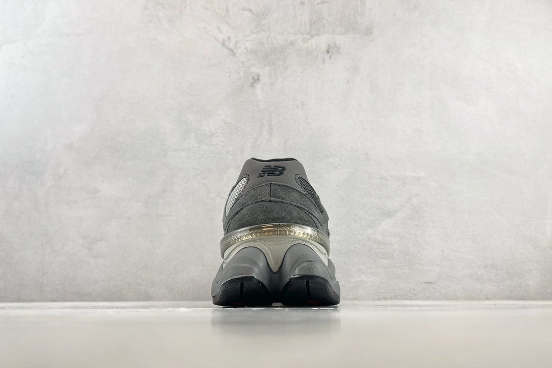 Tenis New Balance 9060 Black Castlerock