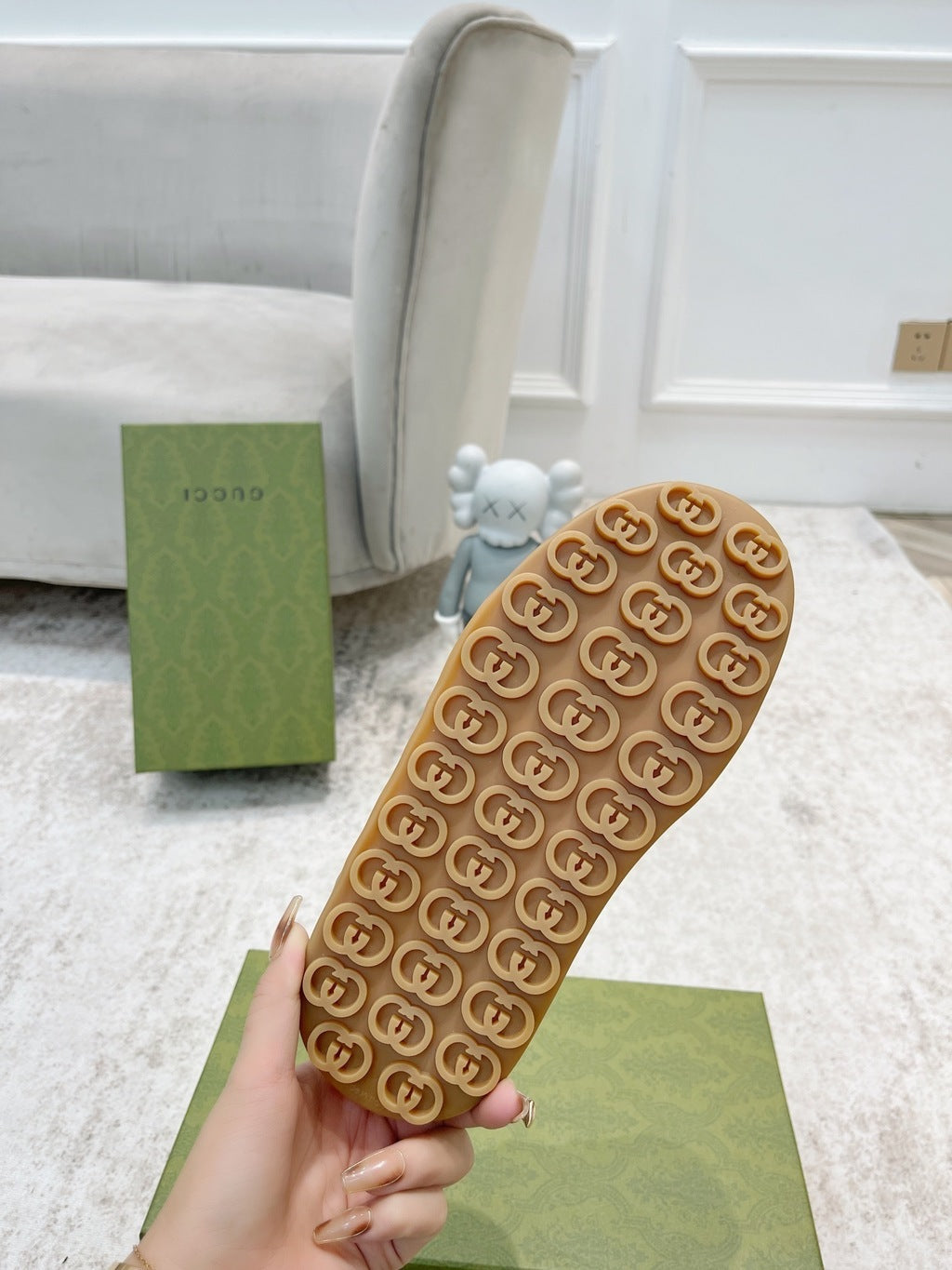Gucci And Ebony GG Canvas Beige