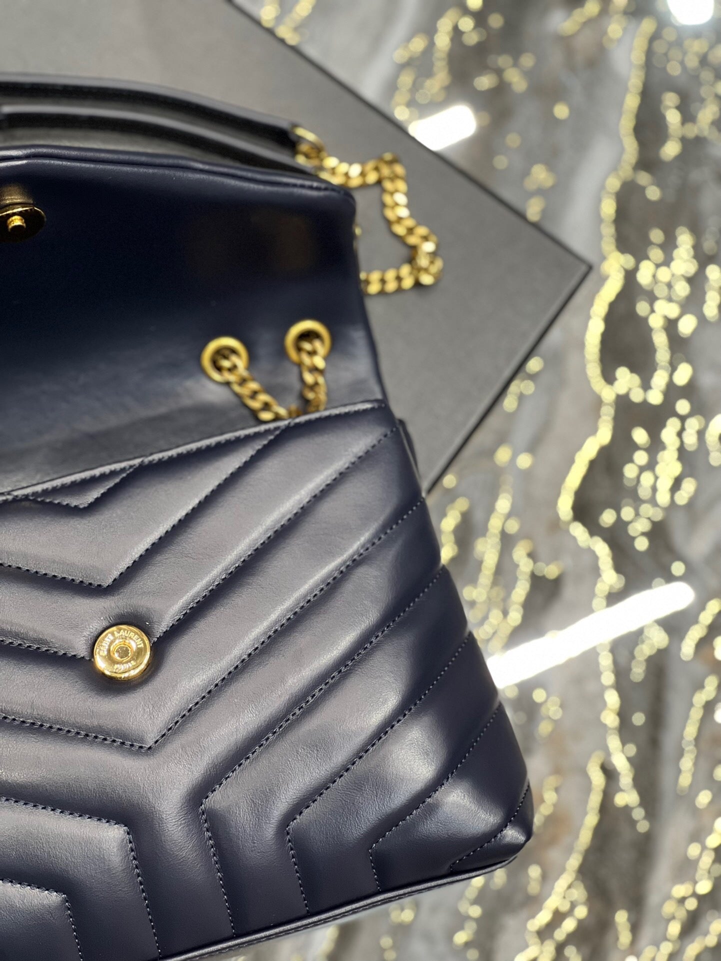 Yves Saint Laurent Loulou