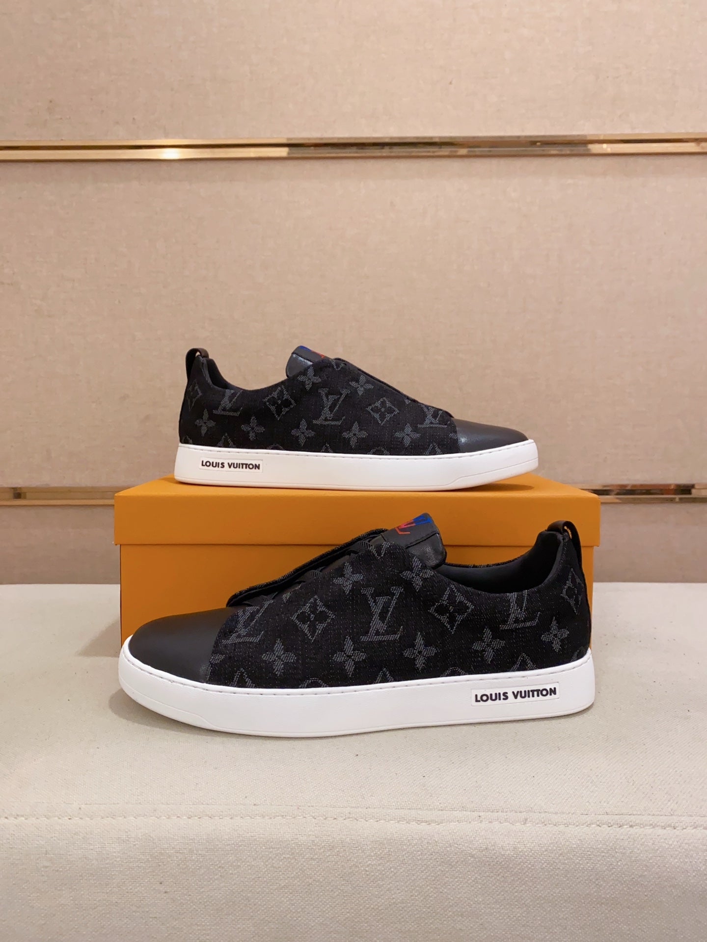 Tenis LV Mirror  Monogram Black