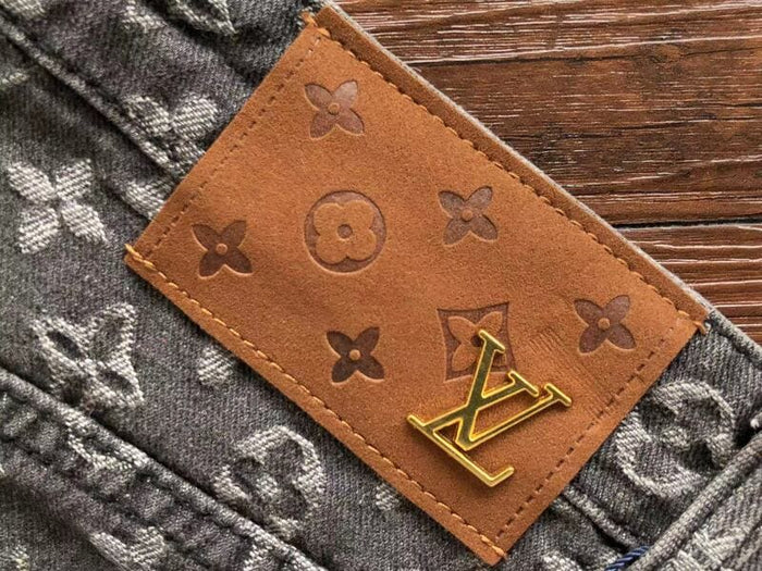 Calça Louis Vuitton Monogram Jeans Cinza