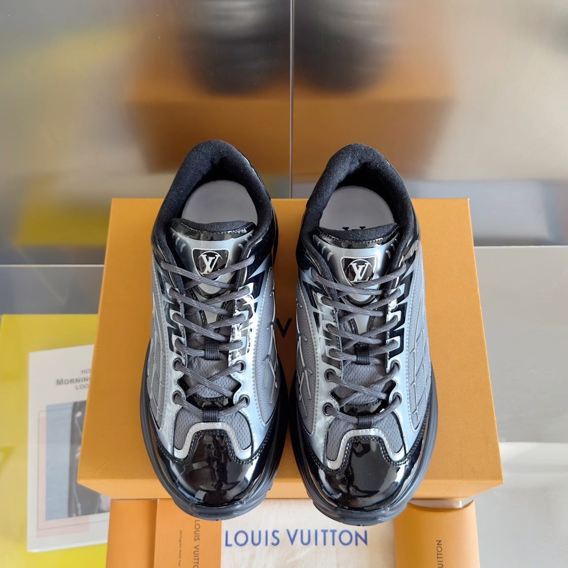 LV Discovery Lace Up