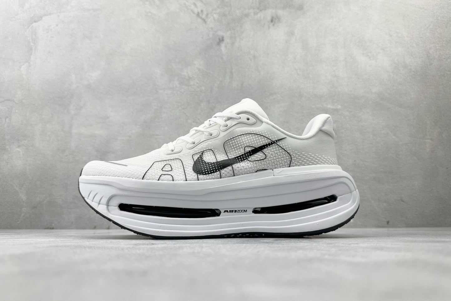 Nike Vomero Premium "White & Black"