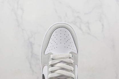Nike Dunk Low SE Jackpot