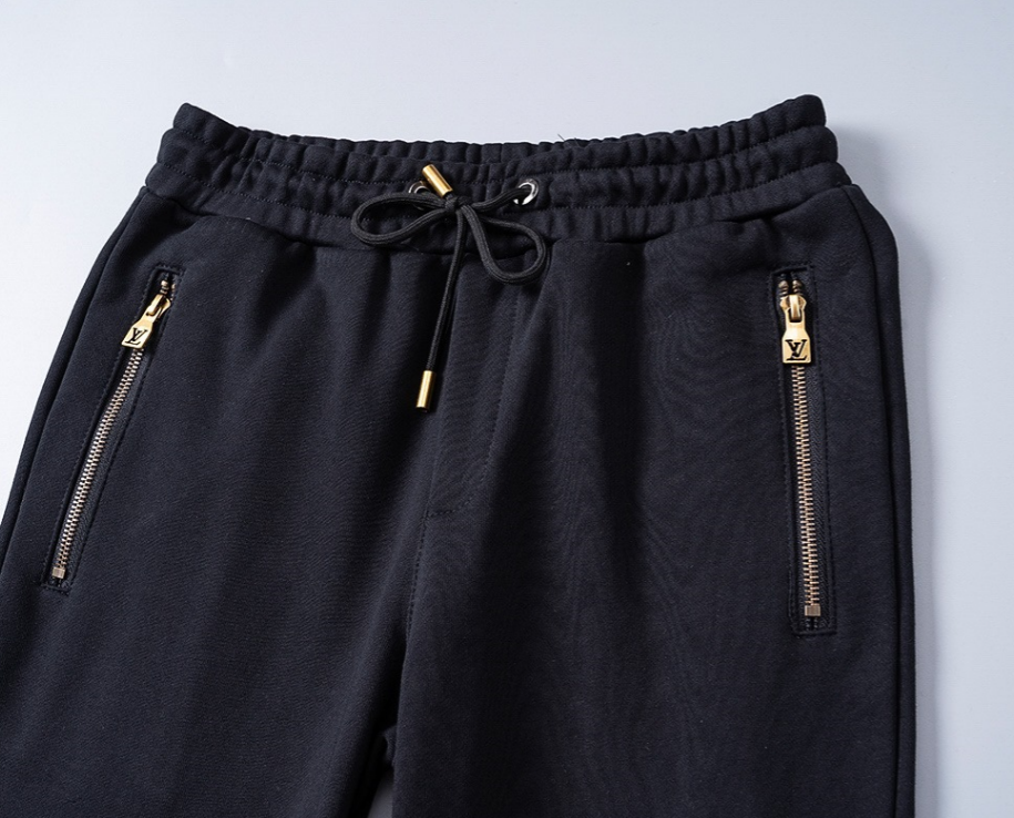 Calça Louis Vuitton Logo Gold