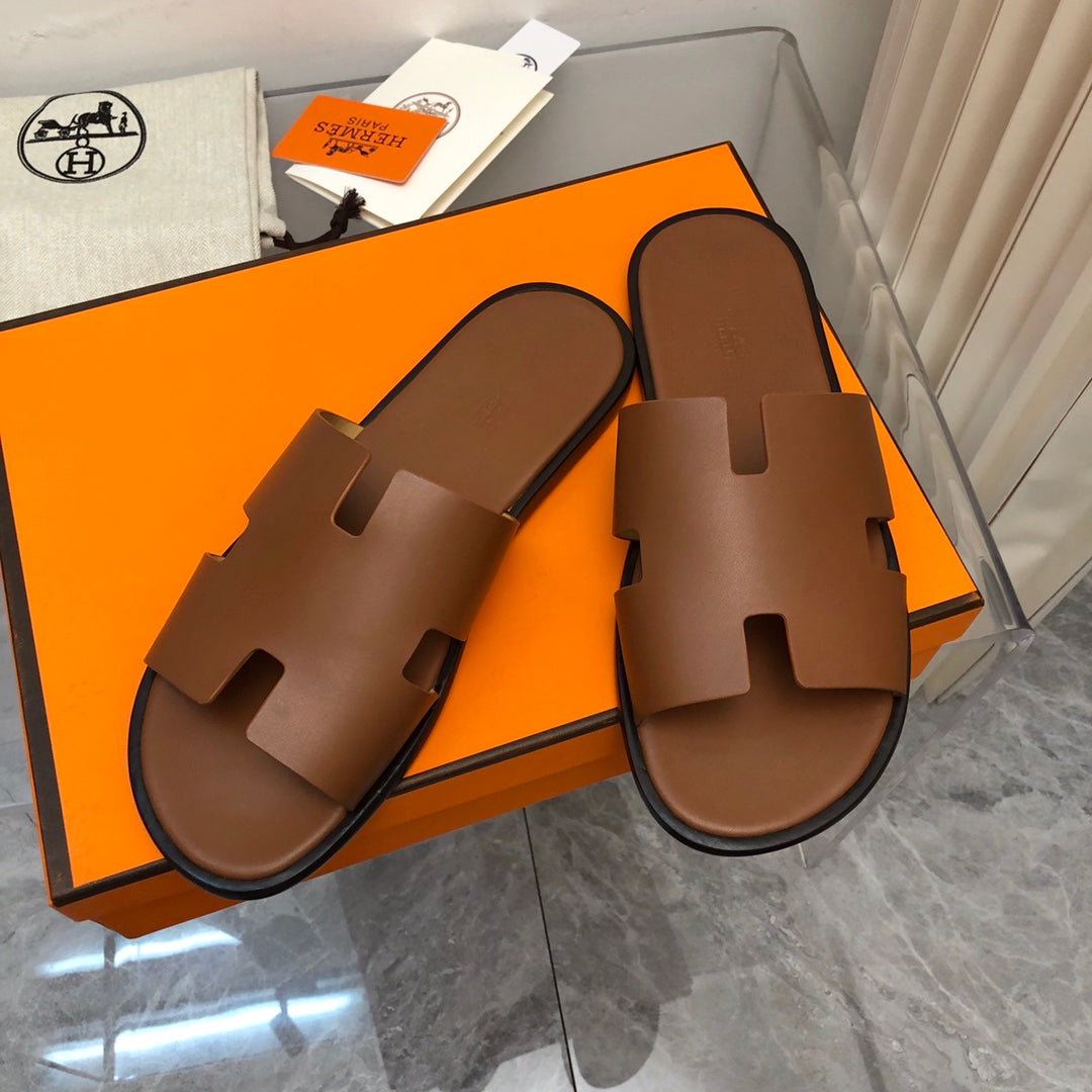 Hermes Izmir Sandal Gold Smooth Calfskin Leather (Pronta Entrega)Tamanho 43