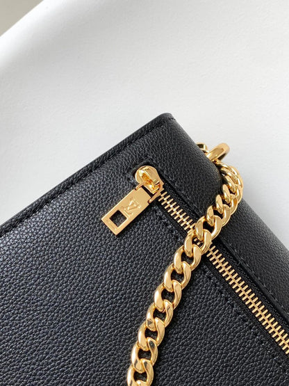 Bolsa LV Soft Calfskin Mylockme Chain Bag BB Black Creme