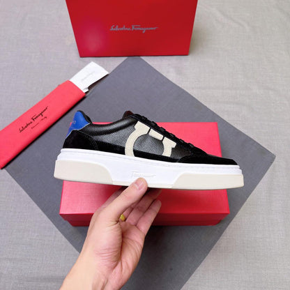 Tênis Ferragamo Gancini Leather