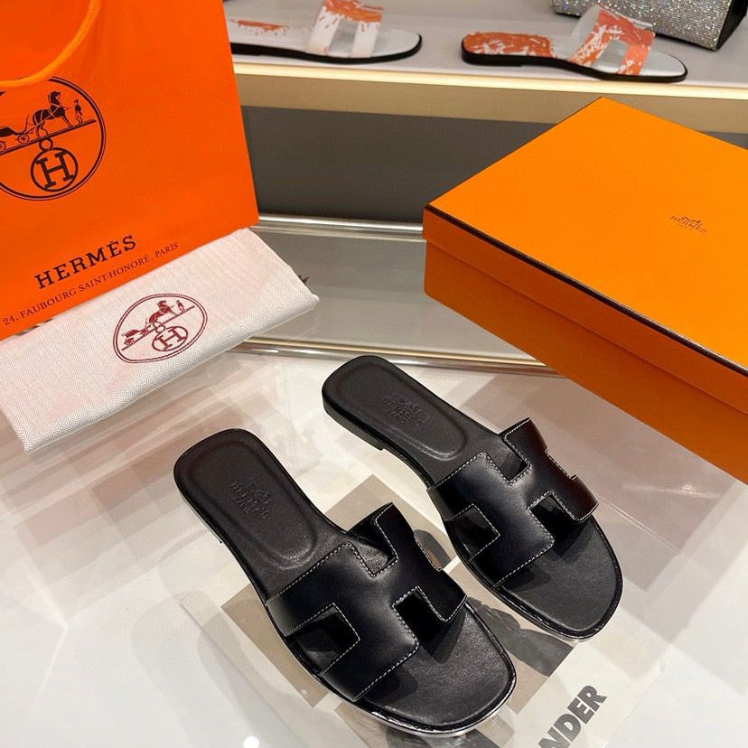 Hermes Oran Sandal Black