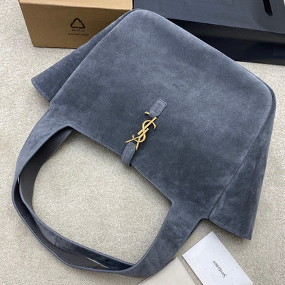 Yves Saint Laurent