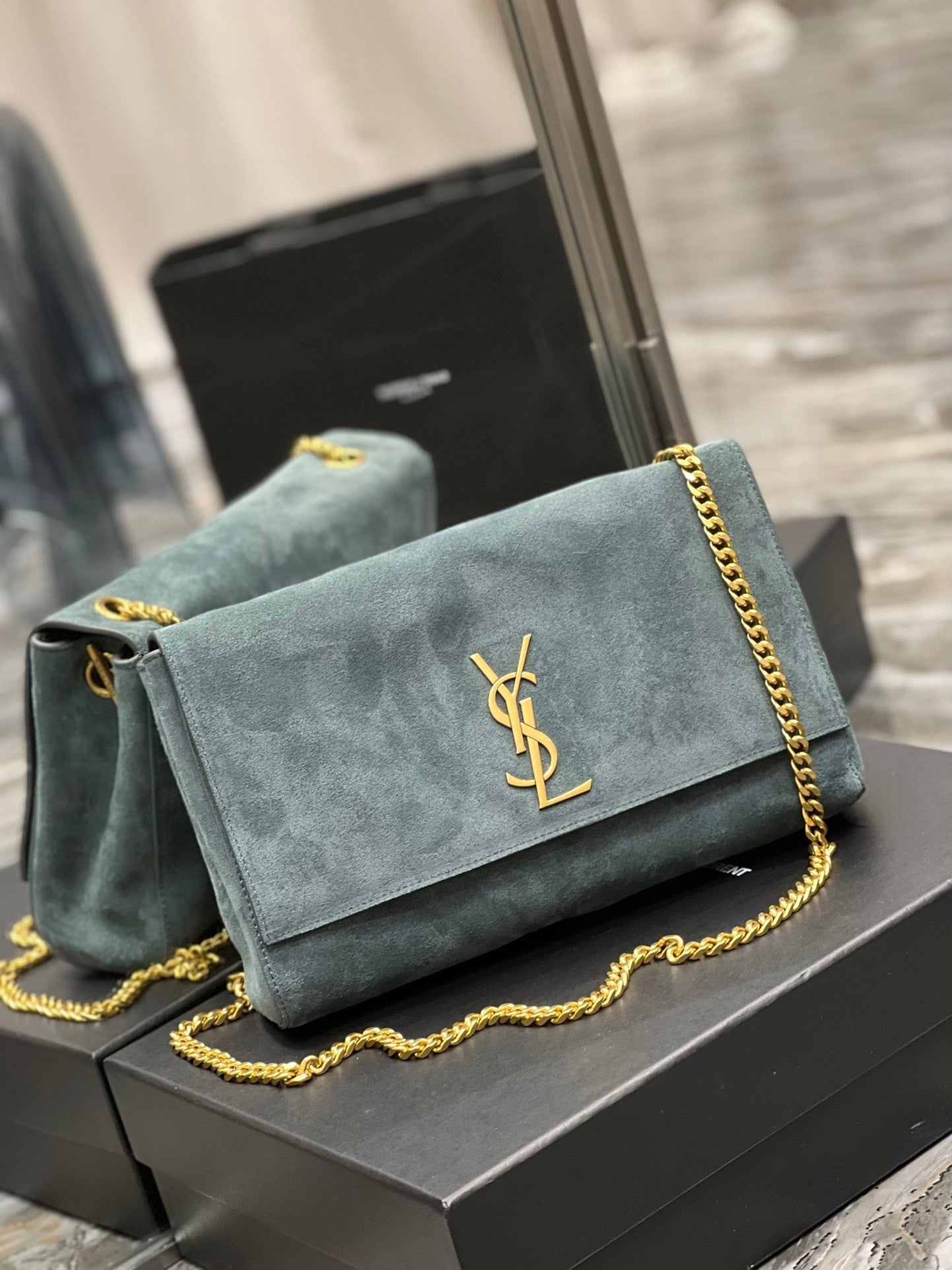 Yves Saint Laurent
