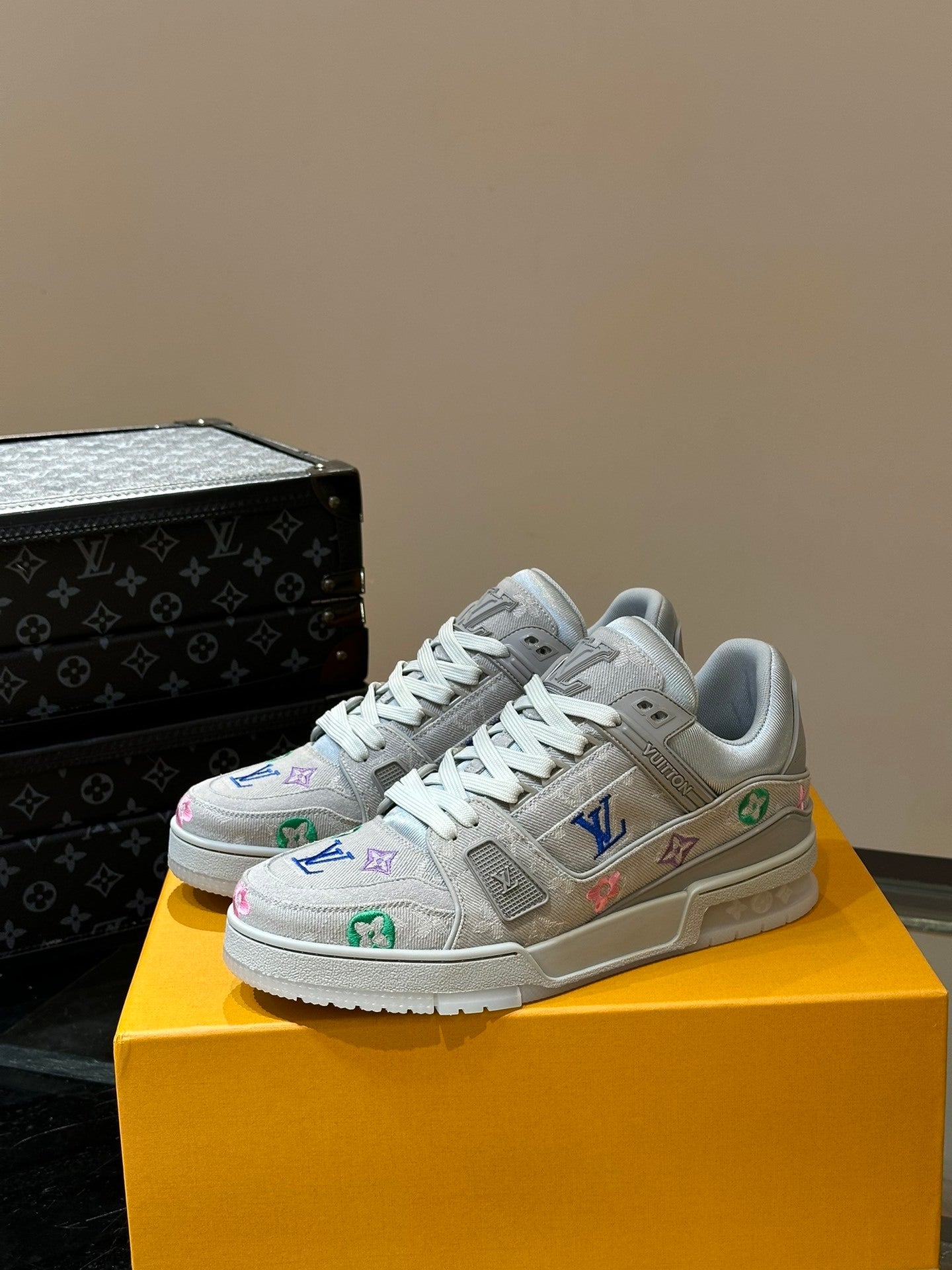 LV Trainer
