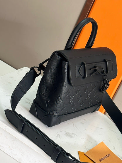 Bag LV Monogram Steamer Taurillon